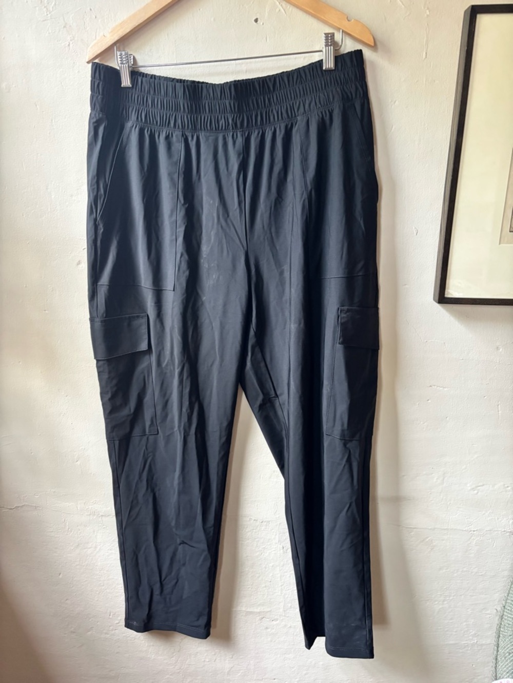 NWT Old Navy Black Sleektech Pants Size Large - Picture 1 of 3